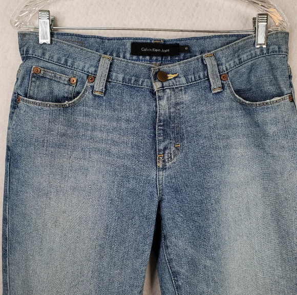 Calvin Klein Med/lite Wash Big Cuff Slight Stretch/Distress Blue Jean sz 33x24.5 - Picture 2 of 9